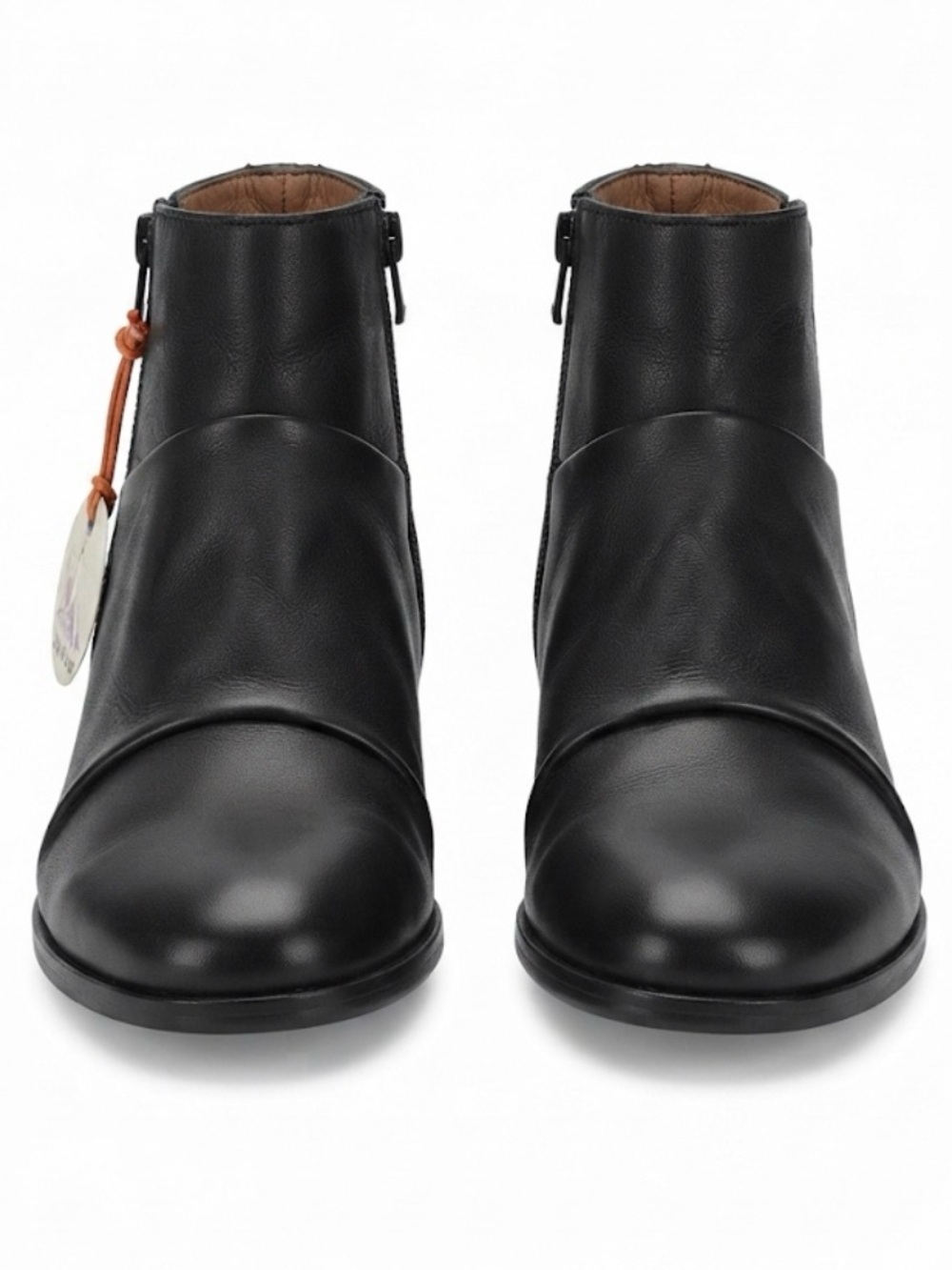 NWT Shoe the Bear Chelsea Boots Black Size 7.5
